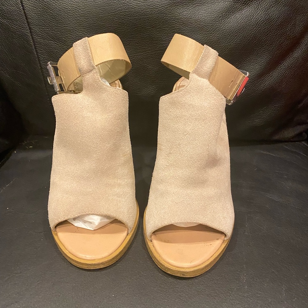 Marc Fisher Heels